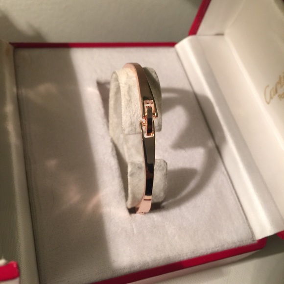 Essential V Rose Gold & Rhinestone Bracelet - Picture 6 of 8